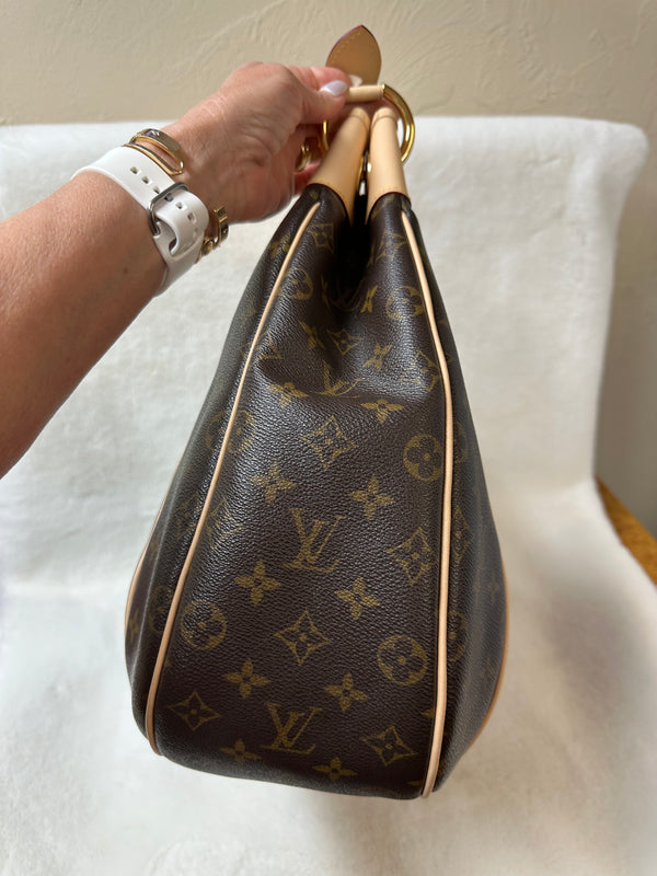 Louis Vuitton Monogram Canvas Galliera GM Shoulder Bag (SHF-21210
